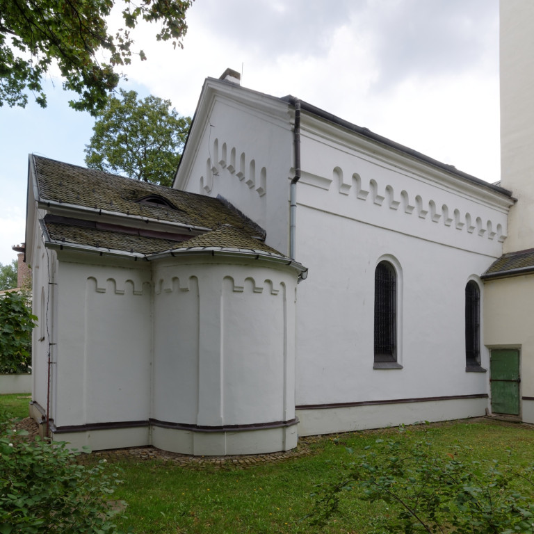 Dolni Pocernice kostel (3242)